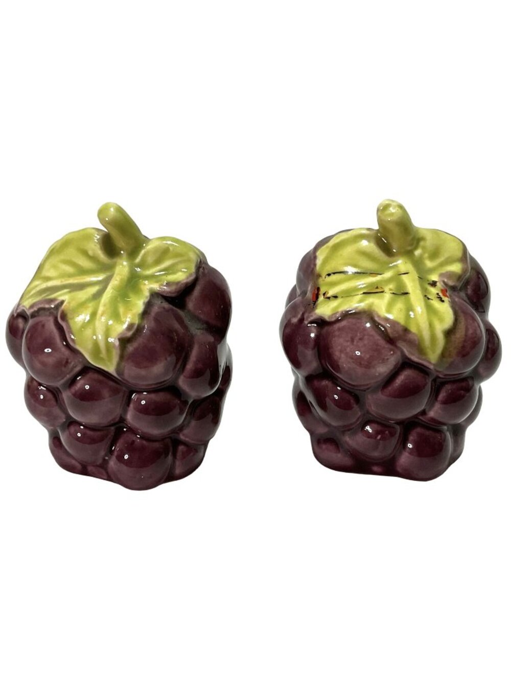 Vtg Grapes Salt & Pepper Shakers Ceramic 3" H X 2" W Signed 39 PH